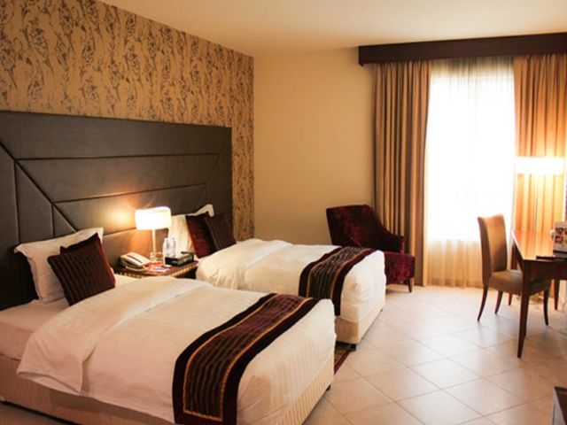Belvedere Court Deluxe Hotel Apartments ดูไบ ภายนอก รูปภาพ